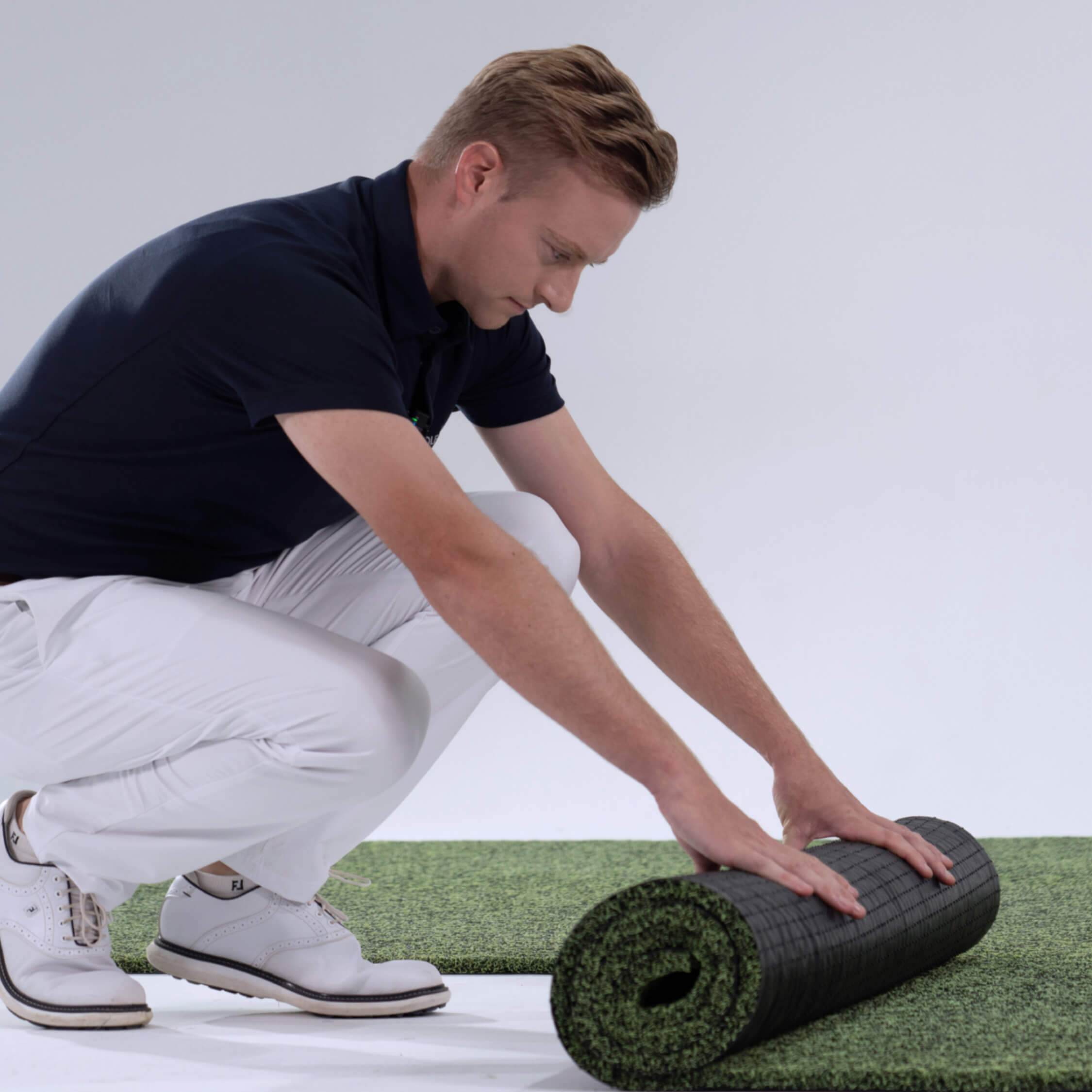 Easy set up toolless and hassle free!