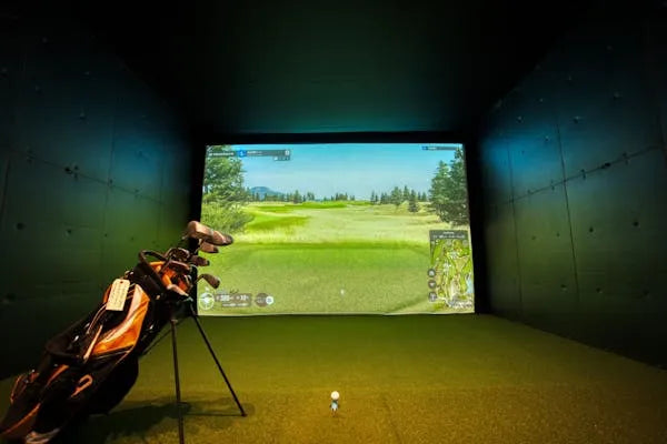 The Indoor Golf Boom: Why More People Are Falling in Love with It?
