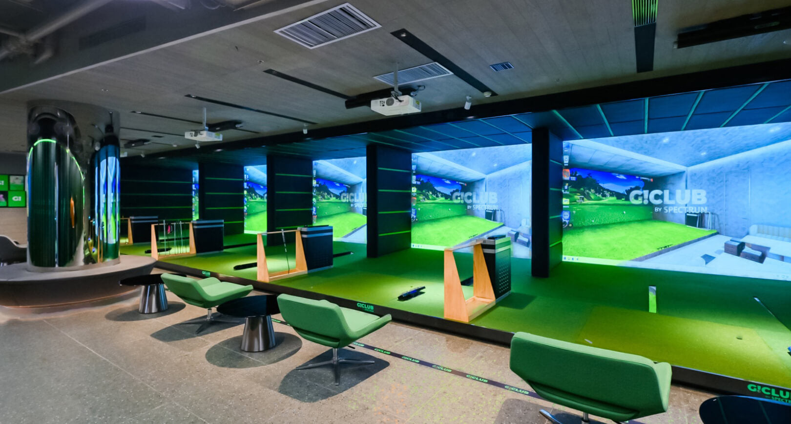 indoor golf club